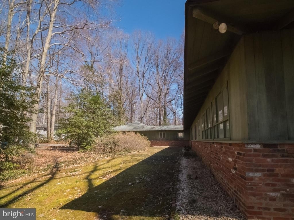 4313 Woodlark Drive - Photo 54