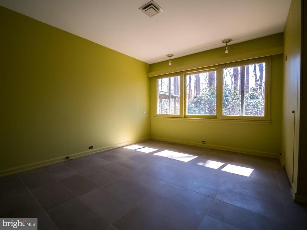 4313 Woodlark Drive - Photo 25
