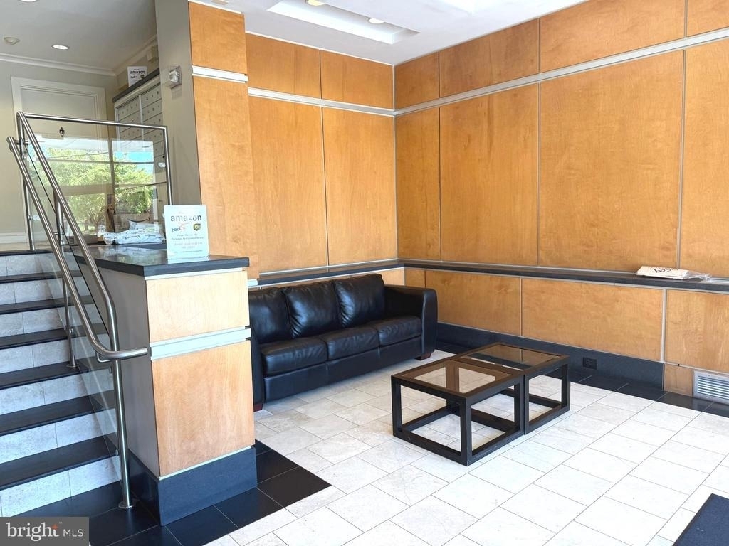 1730 Arlington Boulevard - Photo 9