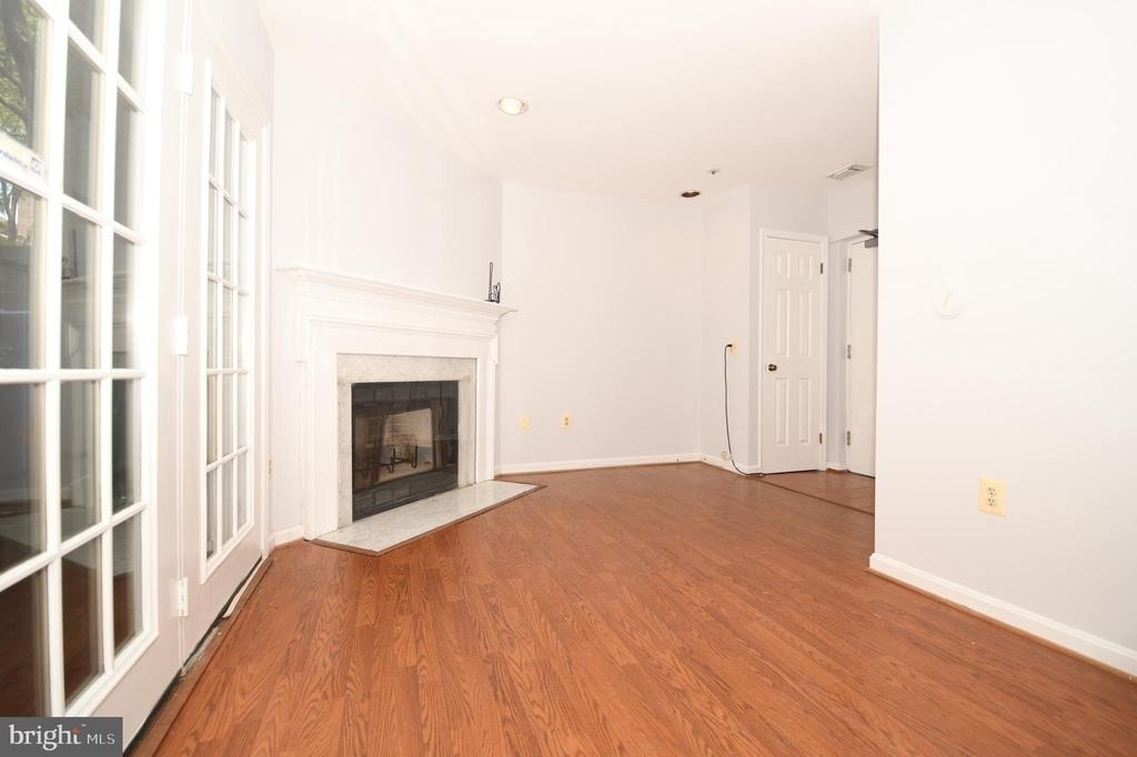 601 N Tazewell Street - Photo 73