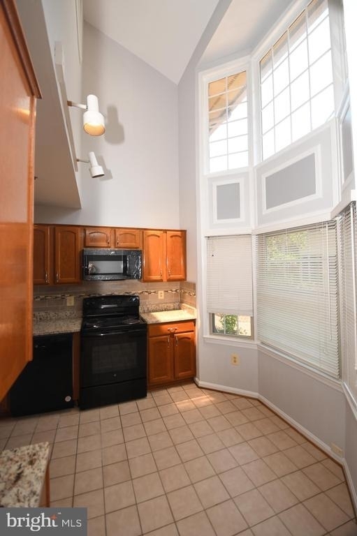 601 N Tazewell Street - Photo 52