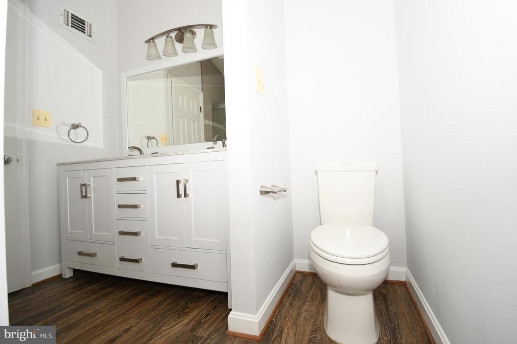 601 N Tazewell Street - Photo 67
