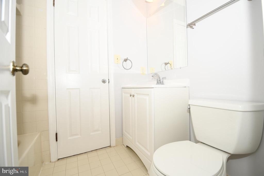601 N Tazewell Street - Photo 59