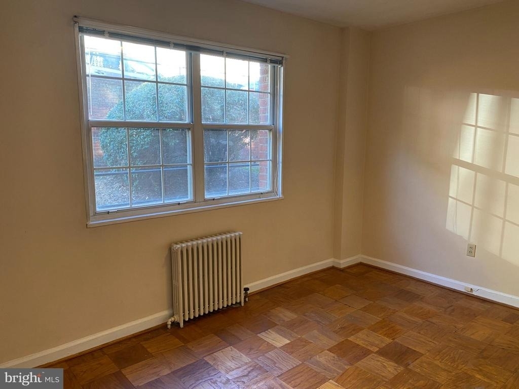 1300 N Meade Street - Photo 32