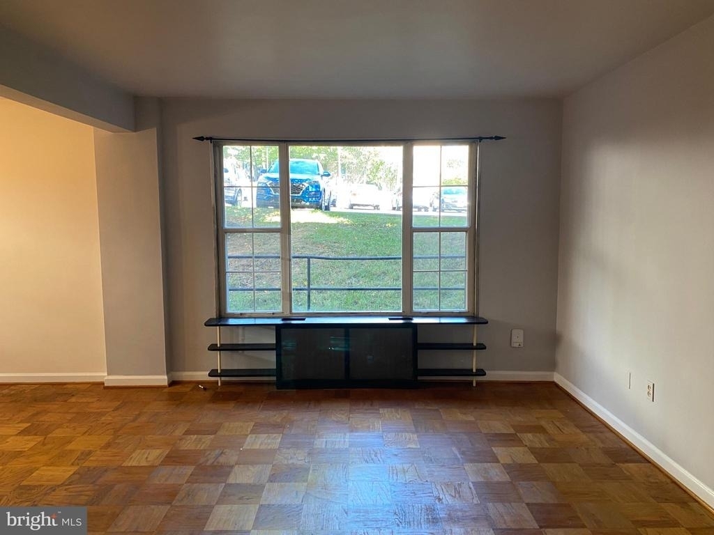 1300 N Meade Street - Photo 7