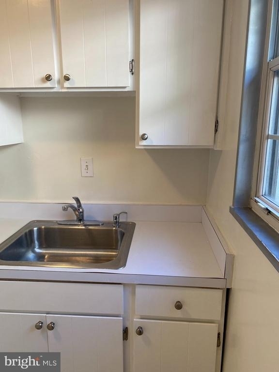 1300 N Meade Street - Photo 22