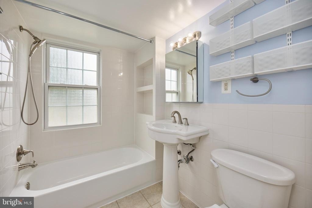 2501 Arlington Boulevard - Photo 15