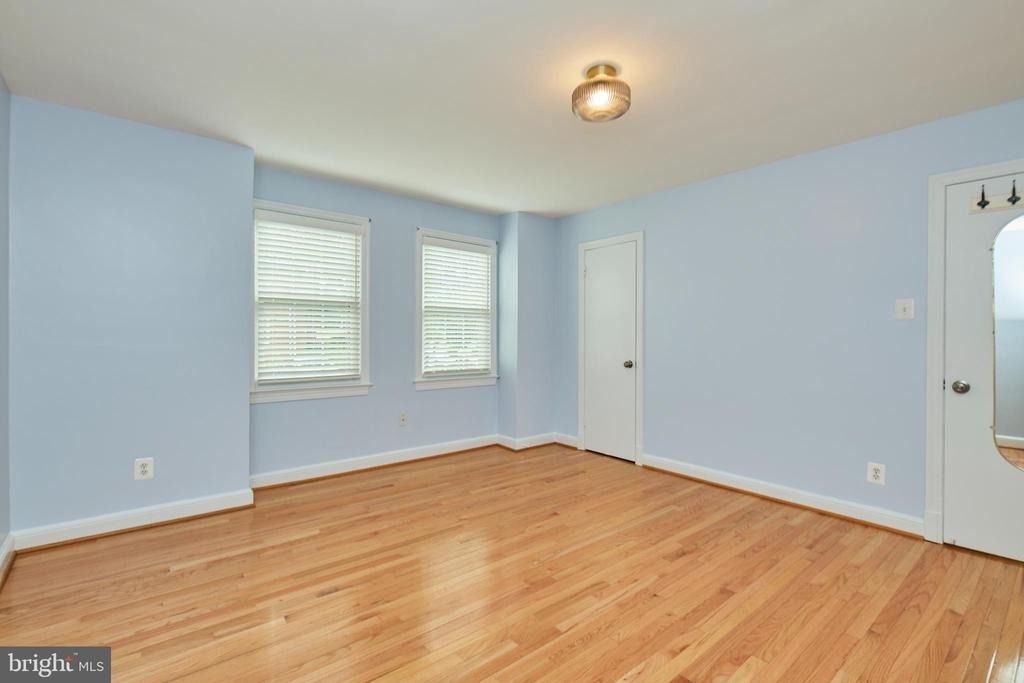 2501 Arlington Boulevard - Photo 16