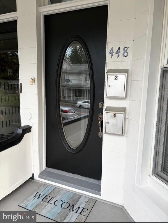 448 Broad Street E - Photo 1