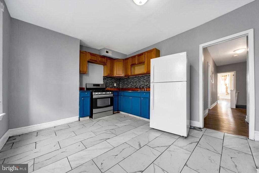 6164 Delancey Street - Photo 5
