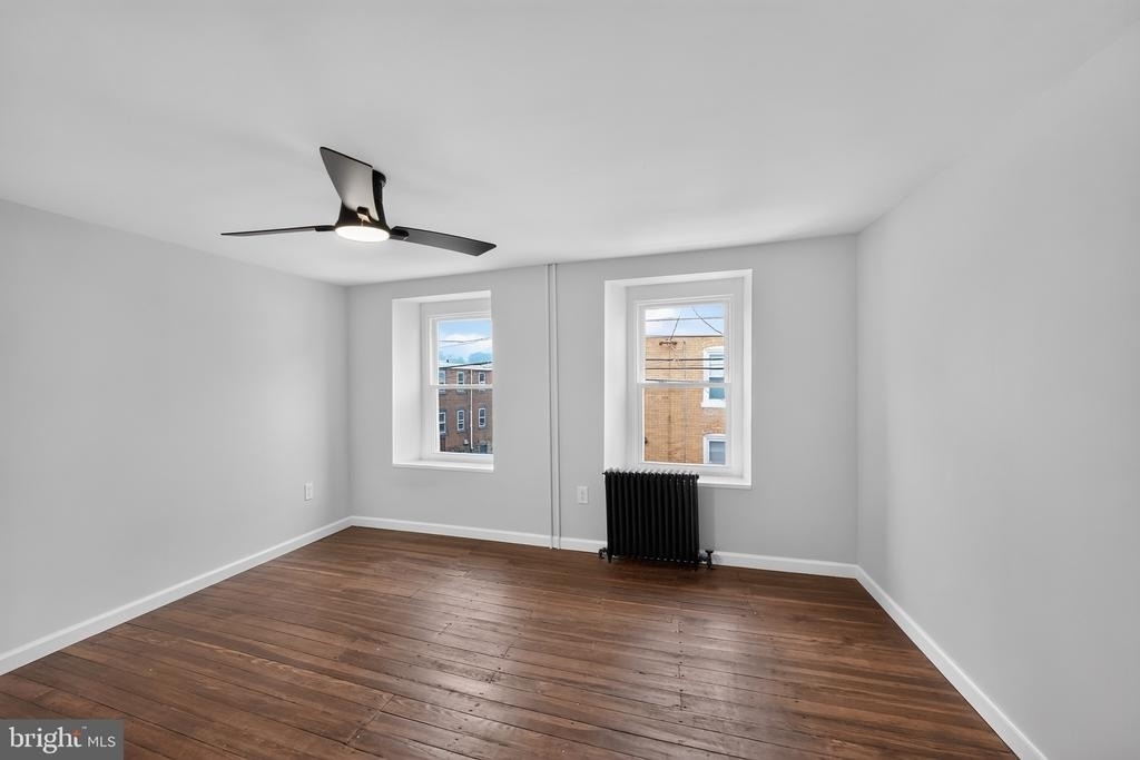 4469 Silverwood Street - Photo 16