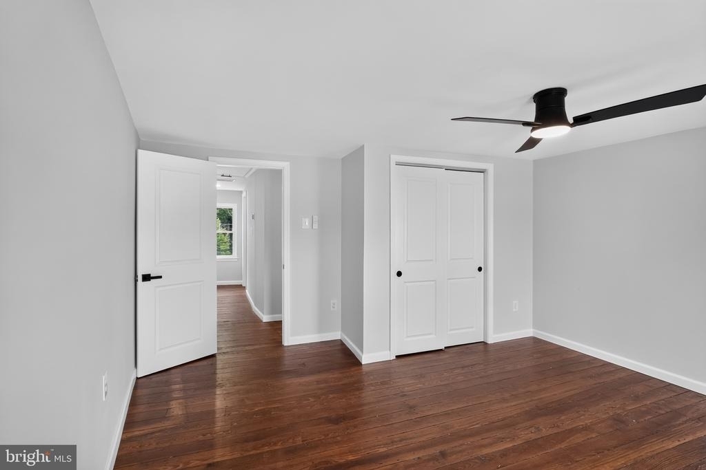 4469 Silverwood Street - Photo 15