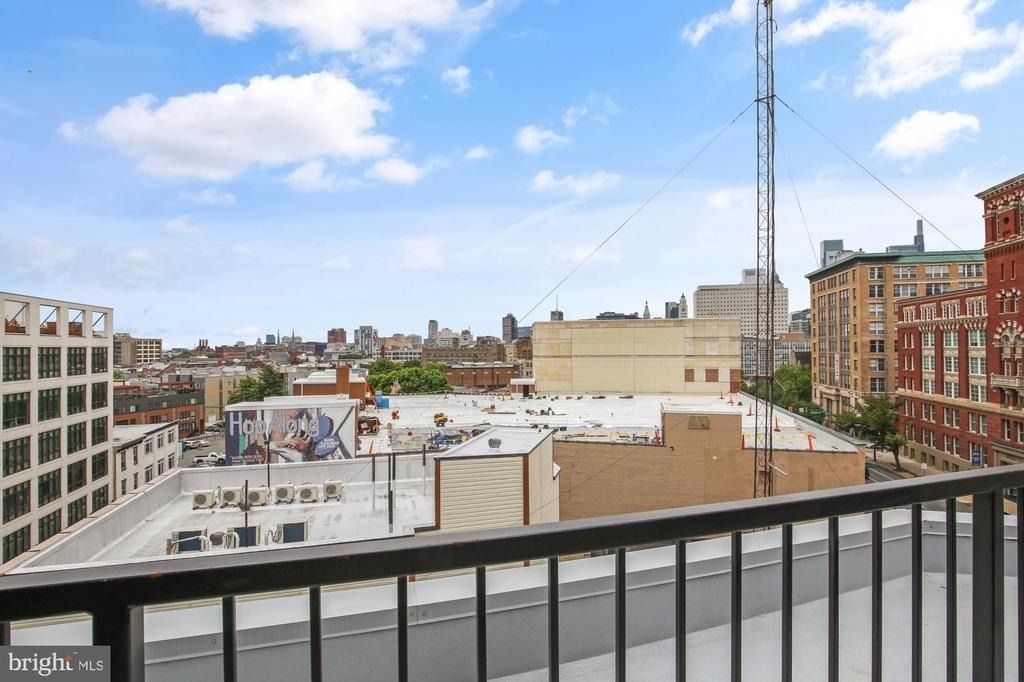689 N Broad Street - Photo 15
