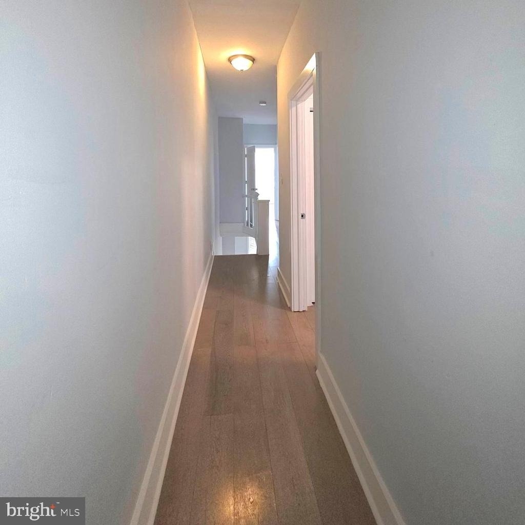 5515 Catharine Street - Photo 13