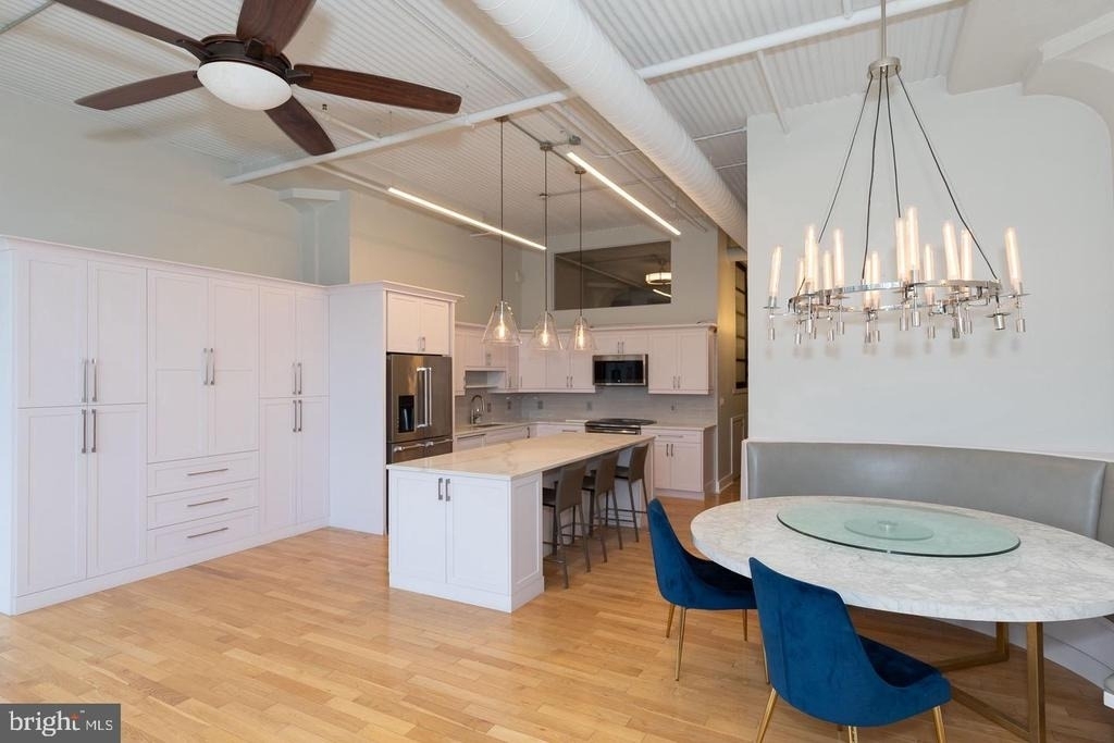 2200 Arch Street - Photo 13