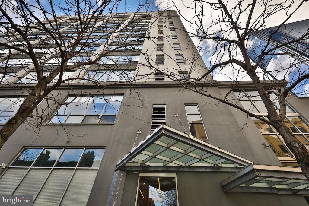 2200 Arch Street - Photo 50