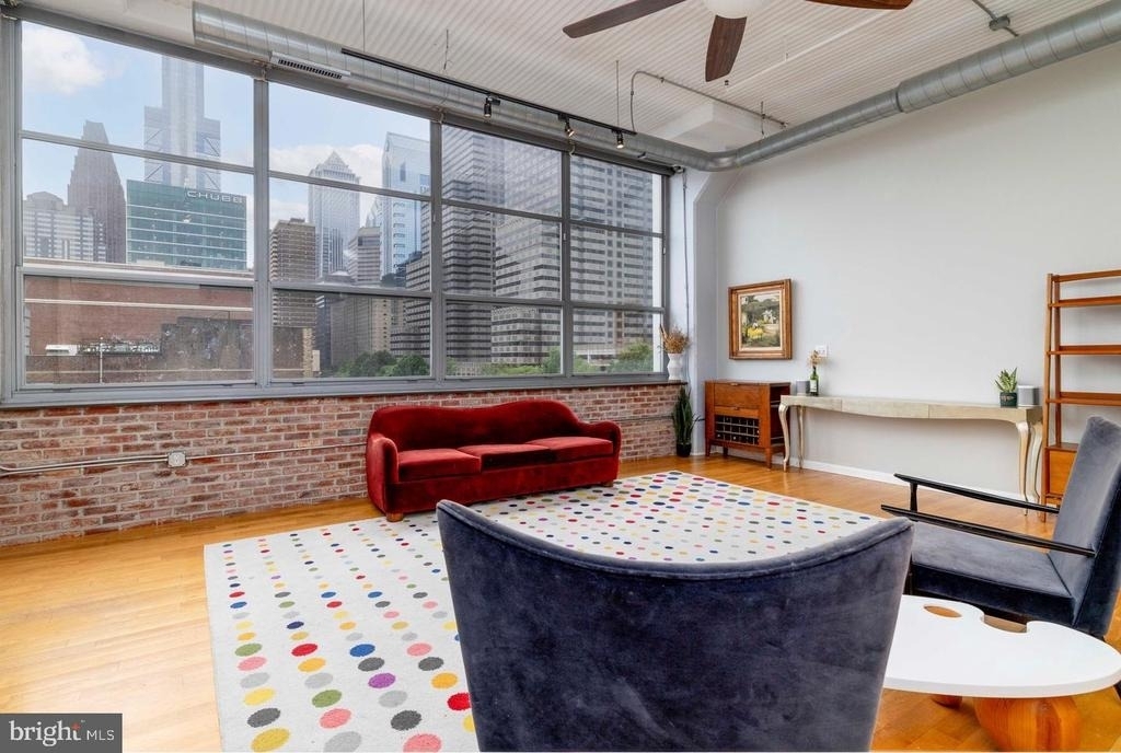 2200 Arch Street - Photo 4