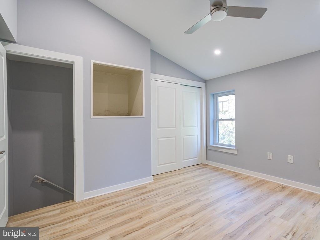 704 Miller Street - Photo 17