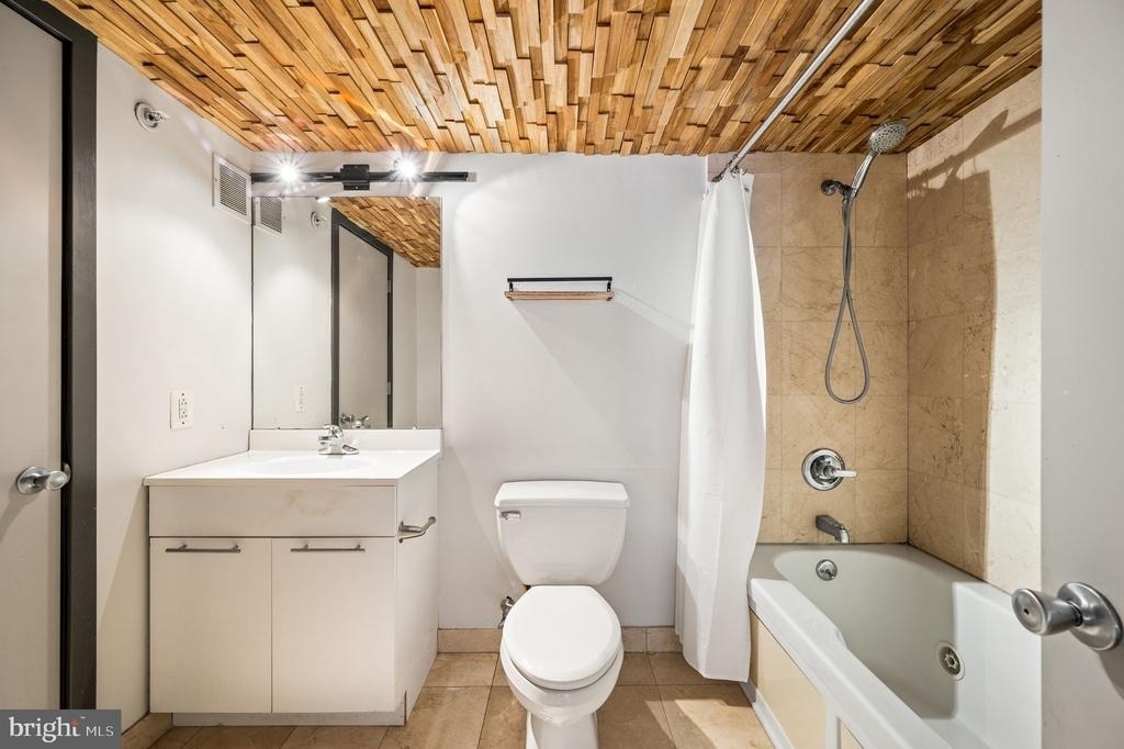 1027 Arch Street - Photo 12