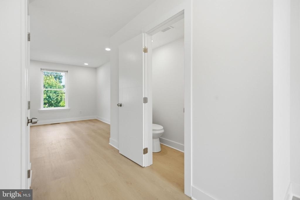 223 Parkdale Road - Photo 4