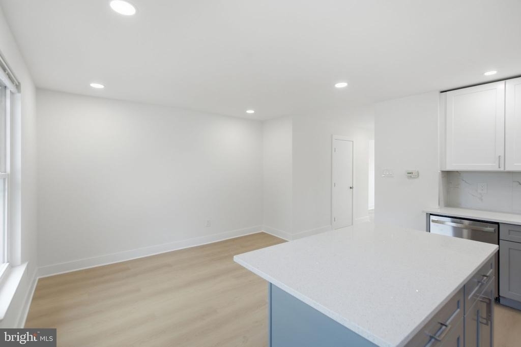 223 Parkdale Road - Photo 8