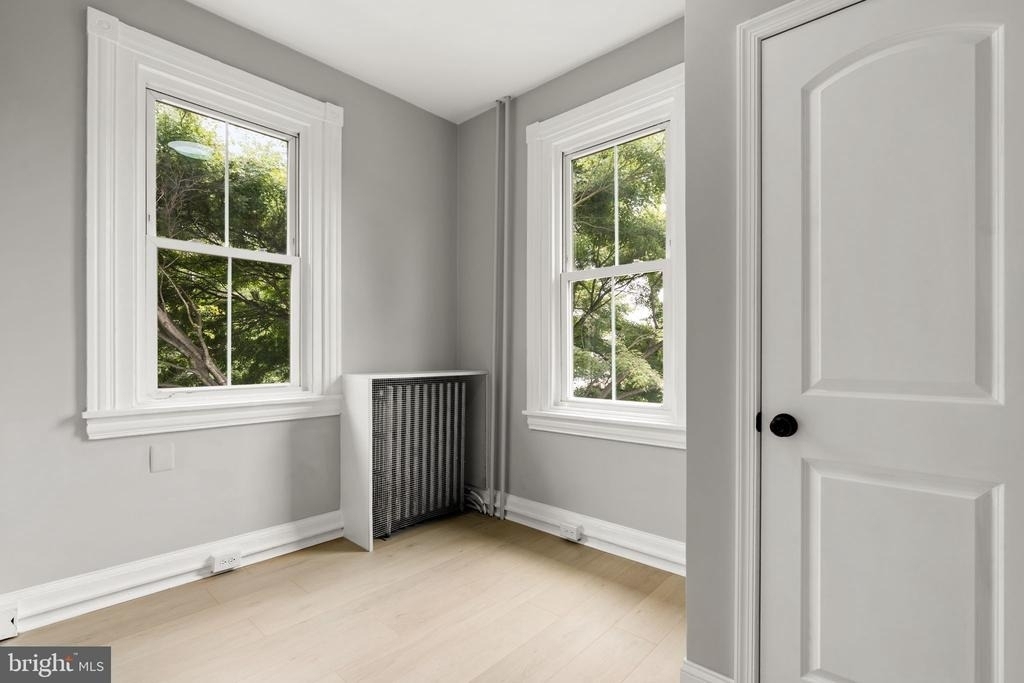 216 Collingdale Avenue - Photo 5