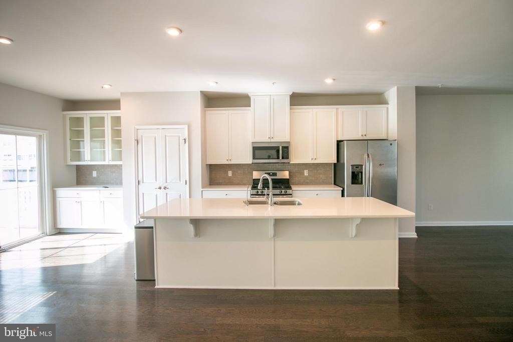 308 Blue Welsh Street - Photo 0