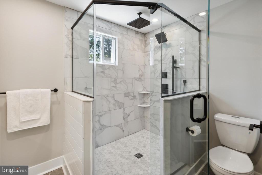 1110 W Valley Road - Photo 42