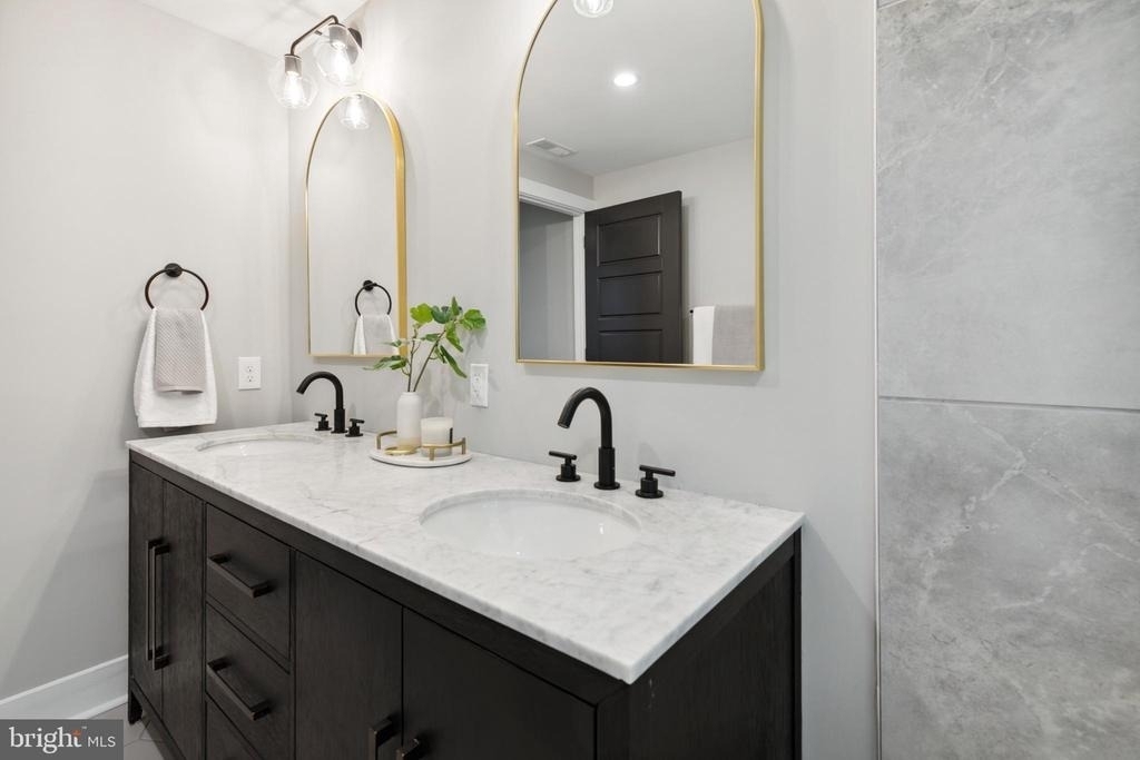 1110 W Valley Road - Photo 53