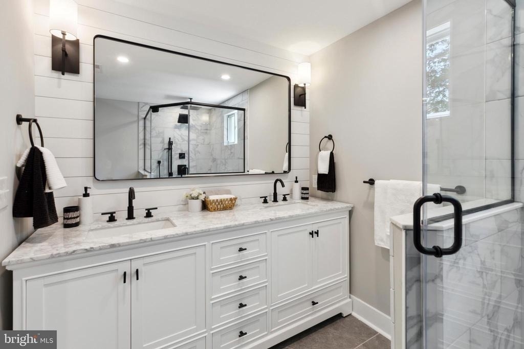 1110 W Valley Road - Photo 40