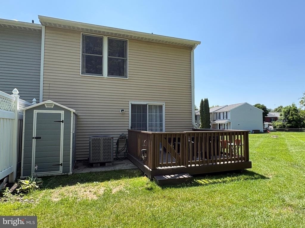 2645 Adams Street - Photo 11
