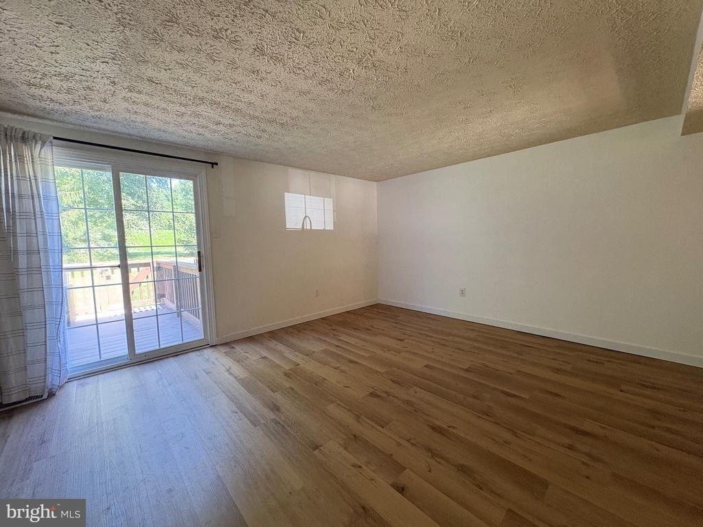 2645 Adams Street - Photo 3