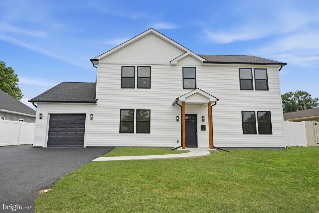 23 Teaberry Lane - Photo 1