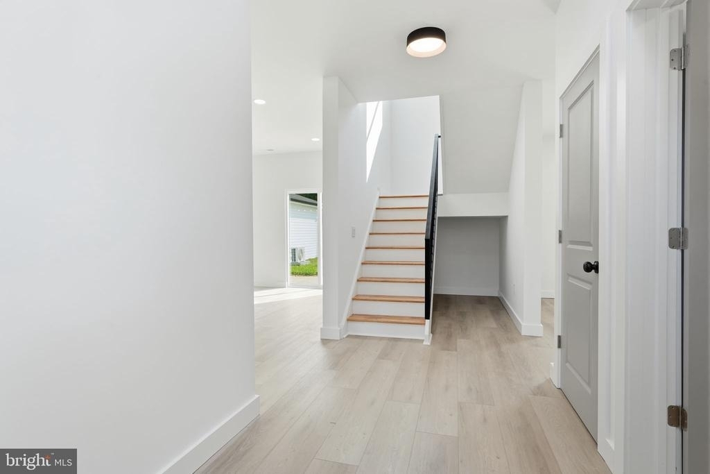 23 Teaberry Lane - Photo 3