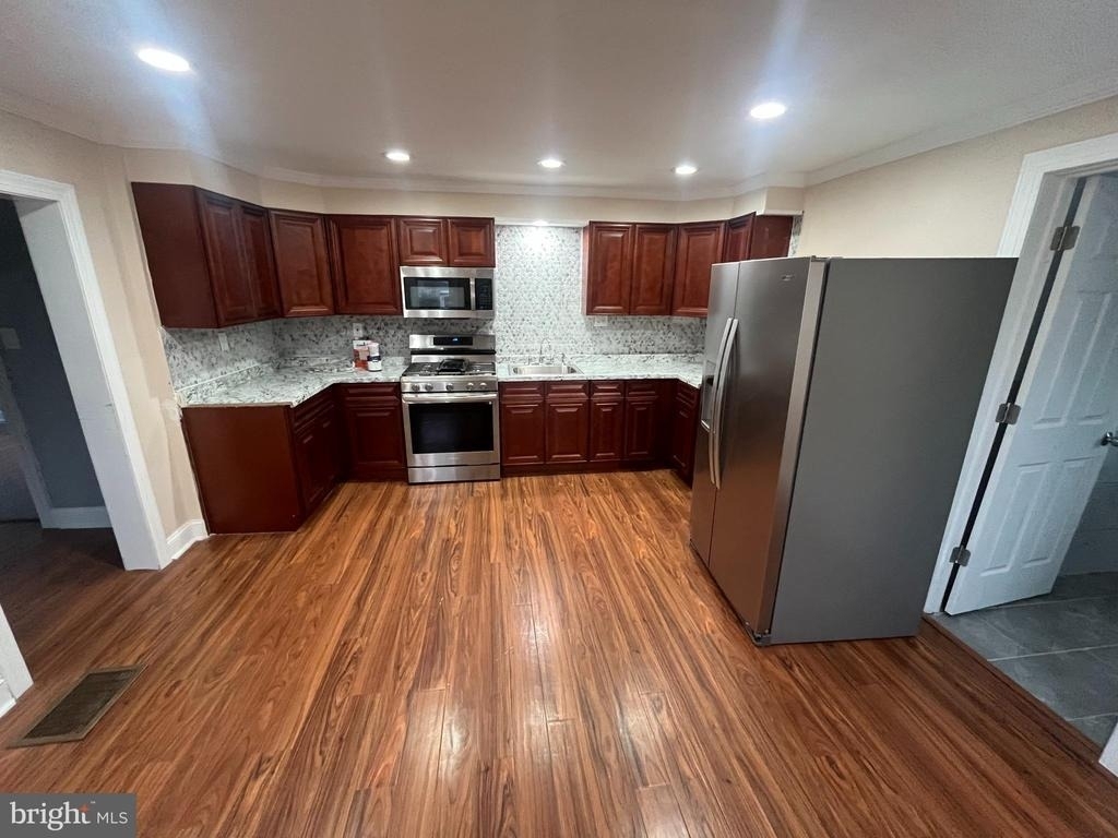 606 Green Street - Photo 27