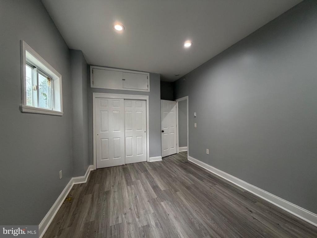 345 Woodland Street - Photo 6