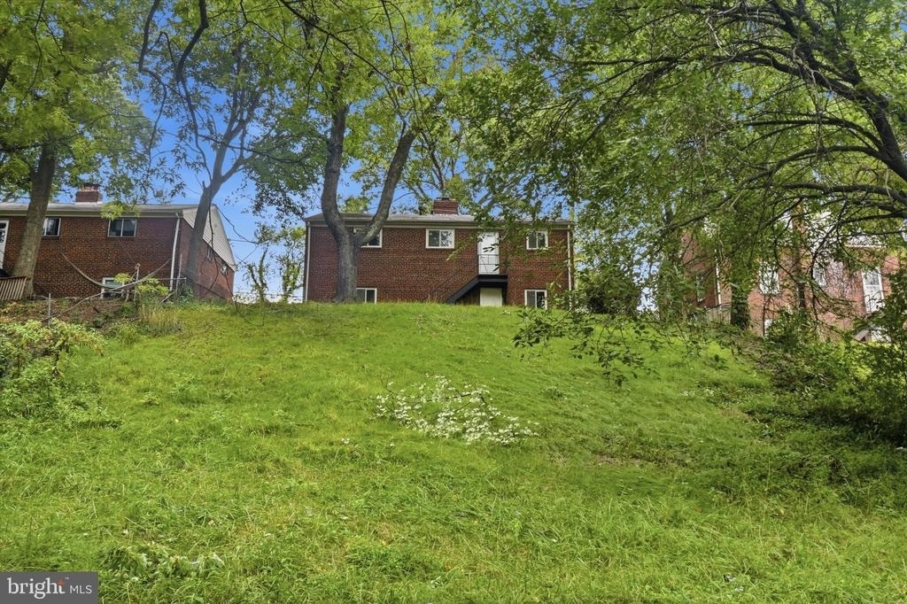 7005 Halleck Street - Photo 31