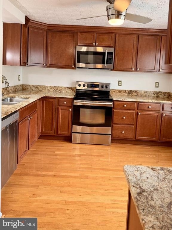 15765 Haynes Rd - Photo 2