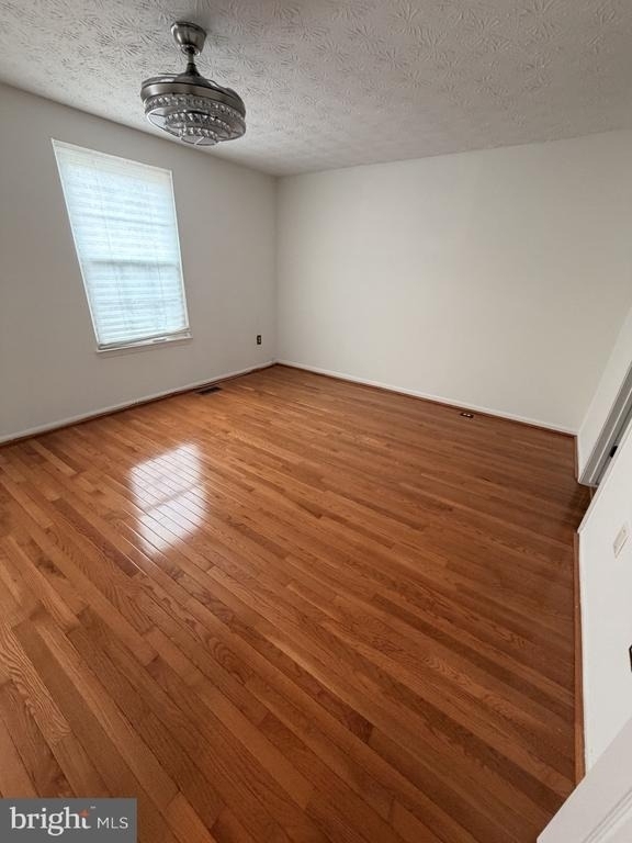 15765 Haynes Rd - Photo 9