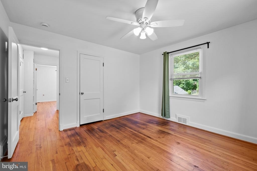 9110 Autoville Drive - Photo 13