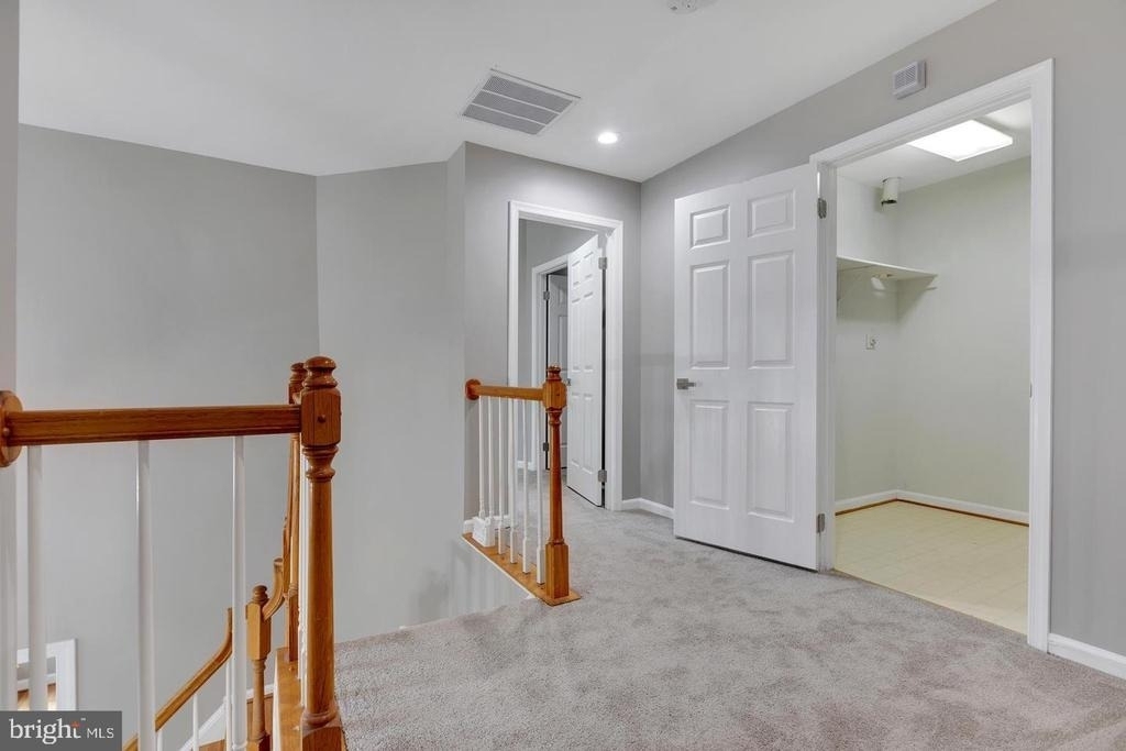 16131 Parklawn Place - Photo 20
