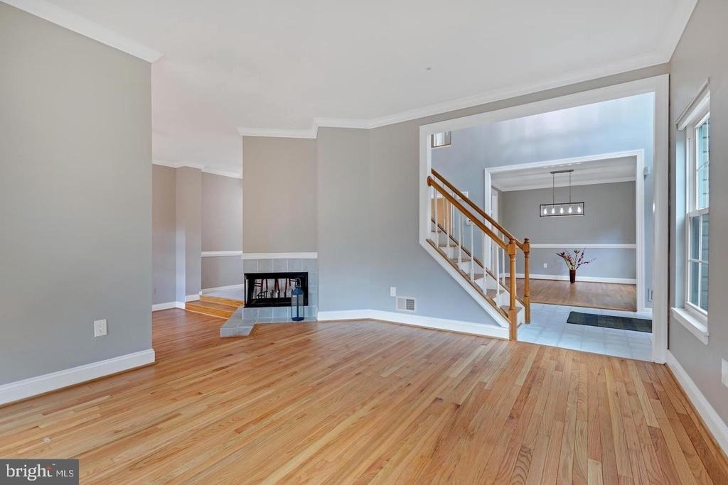 16131 Parklawn Place - Photo 17