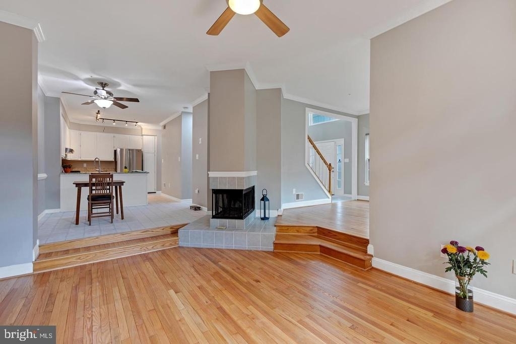 16131 Parklawn Place - Photo 15