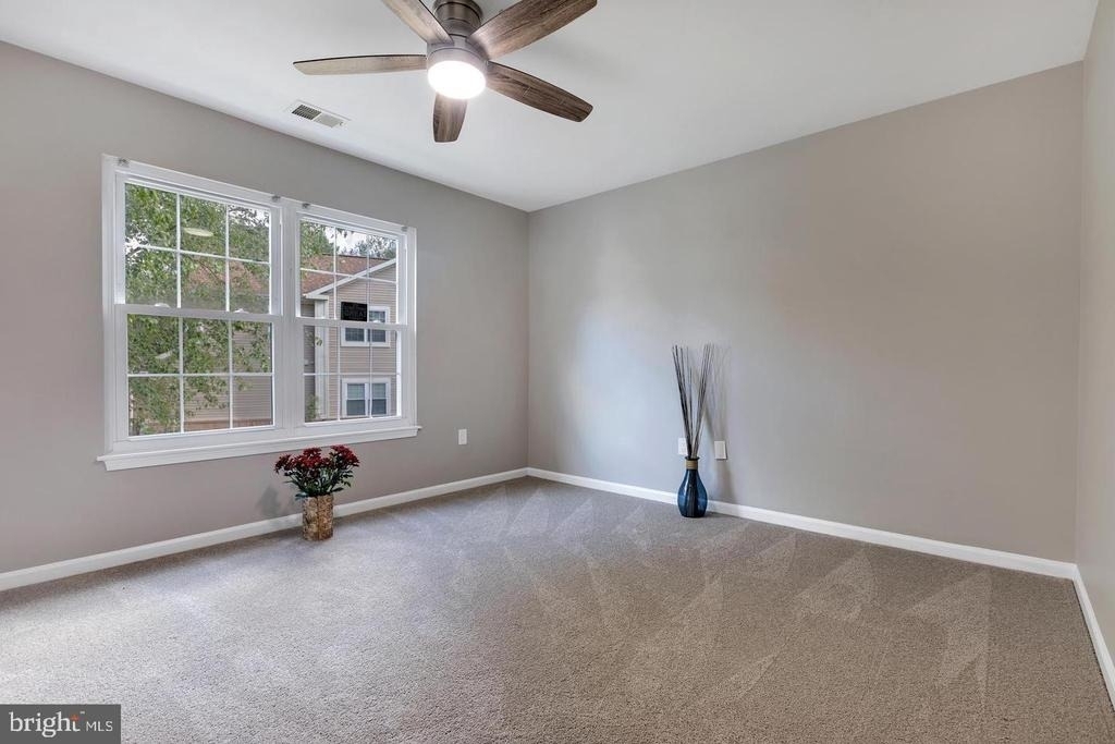 16131 Parklawn Place - Photo 25