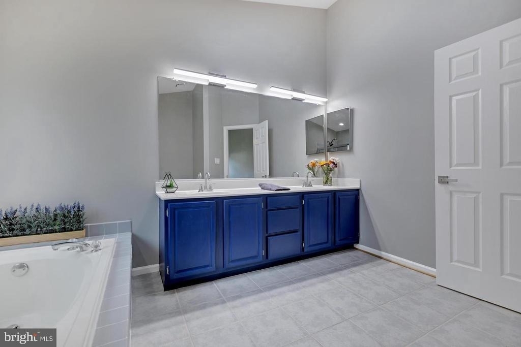 16131 Parklawn Place - Photo 30