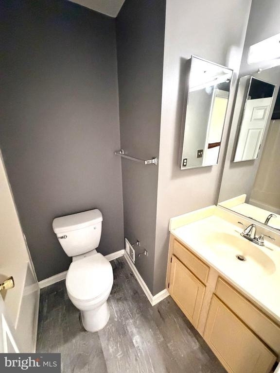 5053 Colburn Terrace - Photo 17
