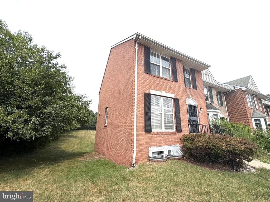 5053 Colburn Terrace - Photo 1