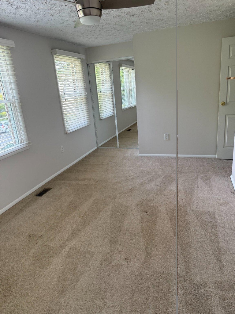 18008 Wagonwheel Court - Photo 2