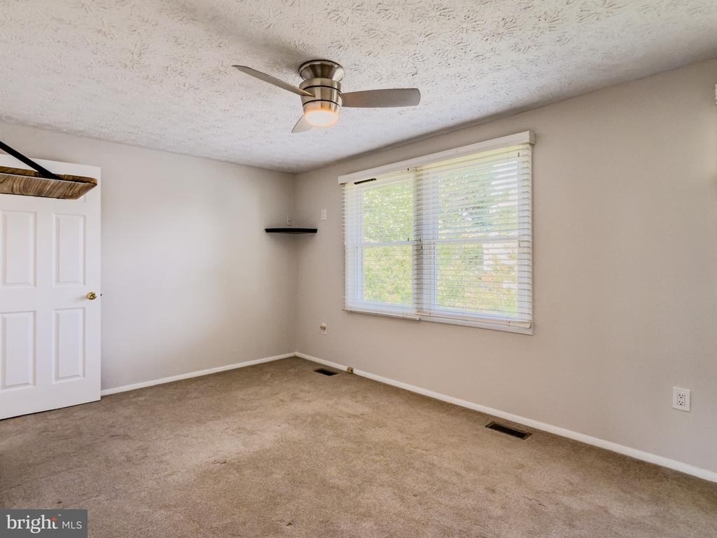 18008 Wagonwheel Court - Photo 17