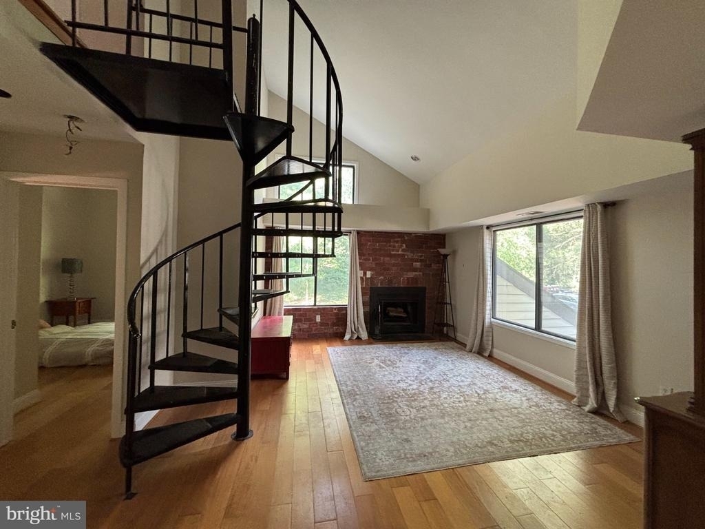 9966 Hellingly Place - Photo 3